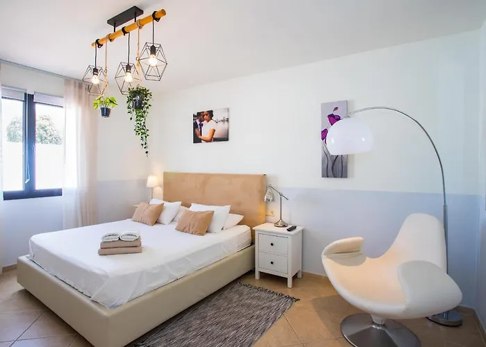 Casa Maurizio - Heated Pool, Hot Tub&hammam Villa *